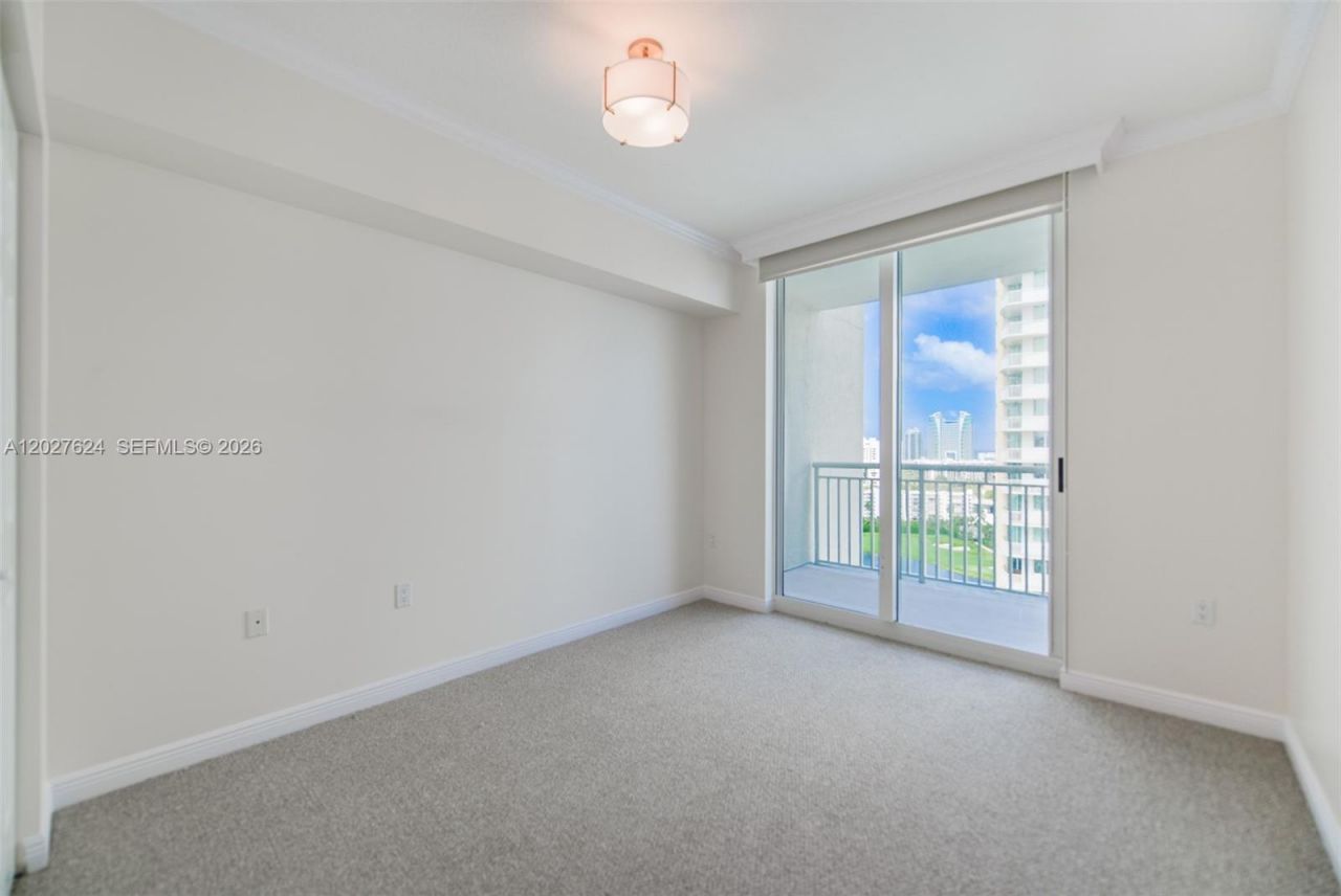 1745 E Hallandale Beach Blvd , Unit 1903W, Hallandale Beach, FL 33009 Photo