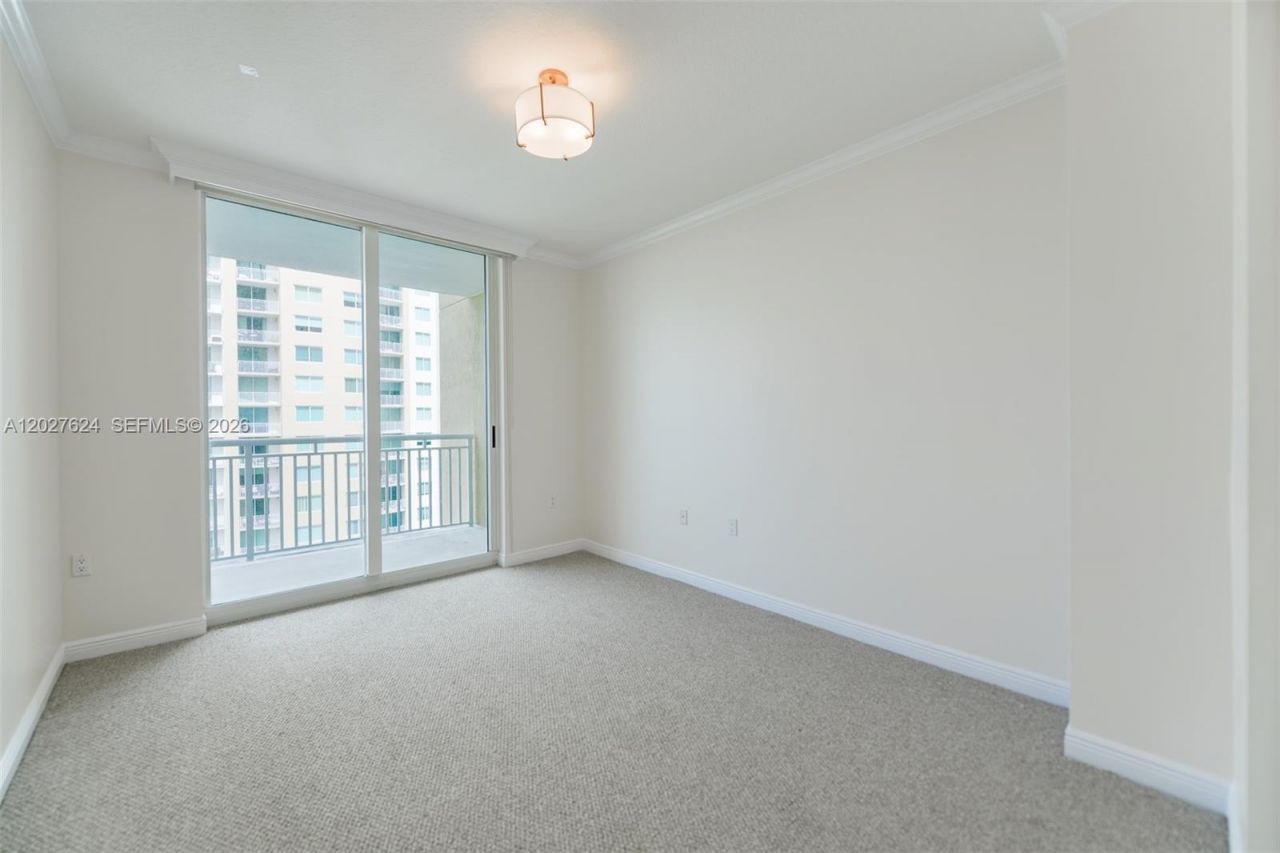 1745 E Hallandale Beach Blvd , Unit 1903W, Hallandale Beach, FL 33009 Photo