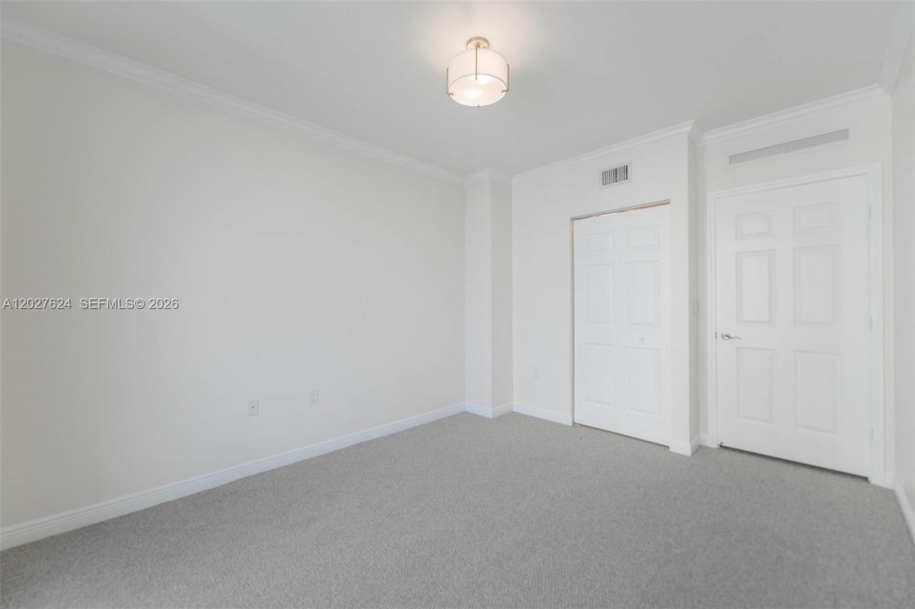 1745 E Hallandale Beach Blvd , Unit 1903W, Hallandale Beach, FL 33009 Photo
