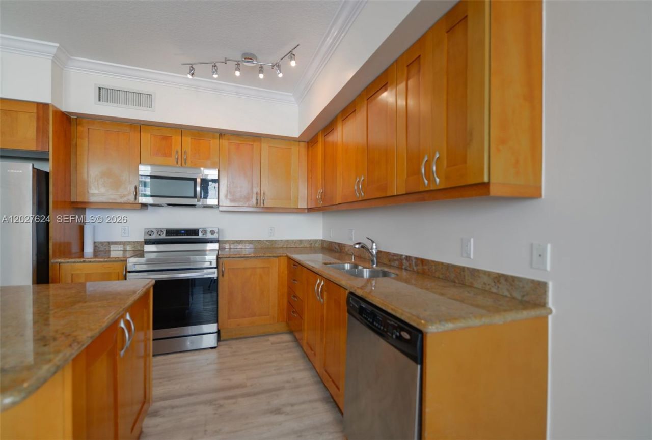 1745 E Hallandale Beach Blvd , Unit 1903W, Hallandale Beach, FL 33009 Photo