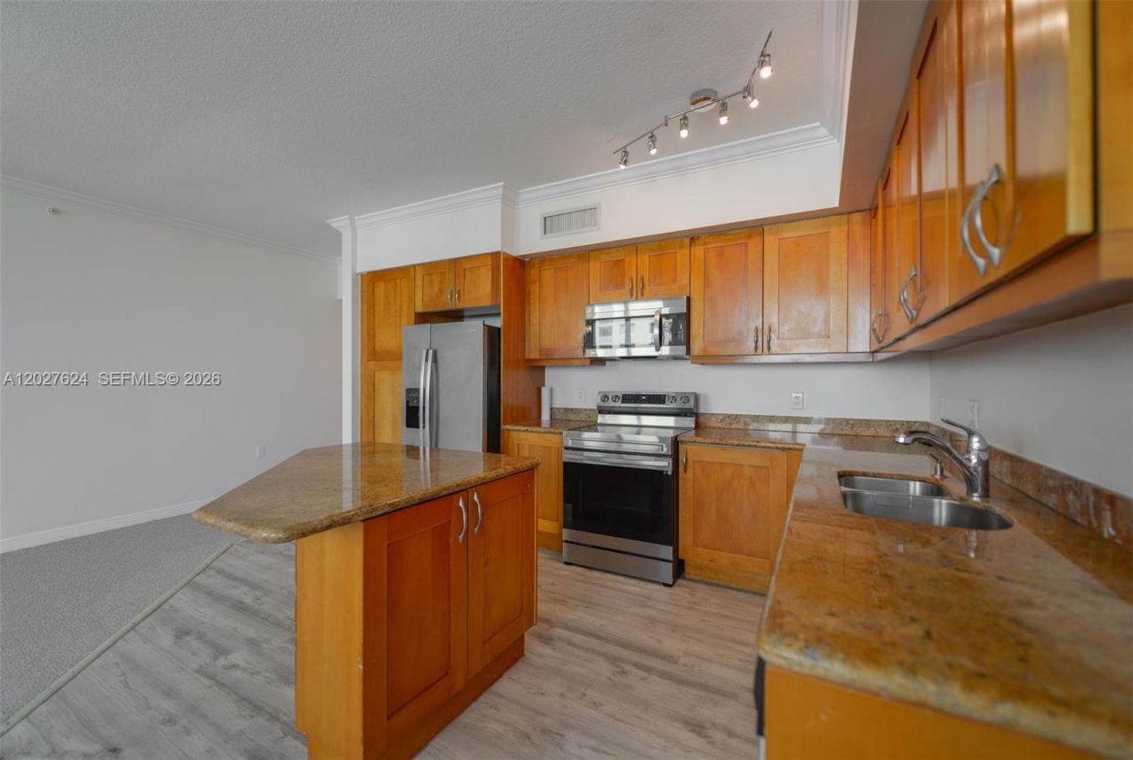 1745 E Hallandale Beach Blvd , Unit 1903W, Hallandale Beach, FL 33009 Photo