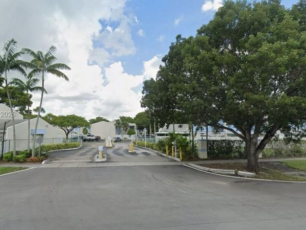 22317 SW 103rd Ave, Cutler Bay, FL 33190