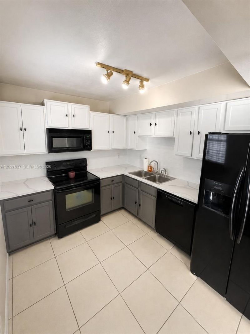 22317 SW 103rd Ave, Cutler Bay, FL 33190 Photo