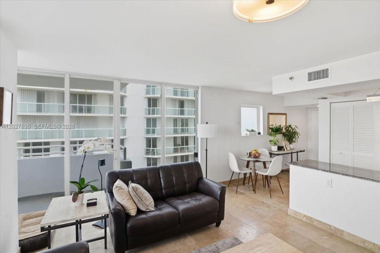 8911 Collins Ave, Unit 601, Surfside, FL 33154 Photo