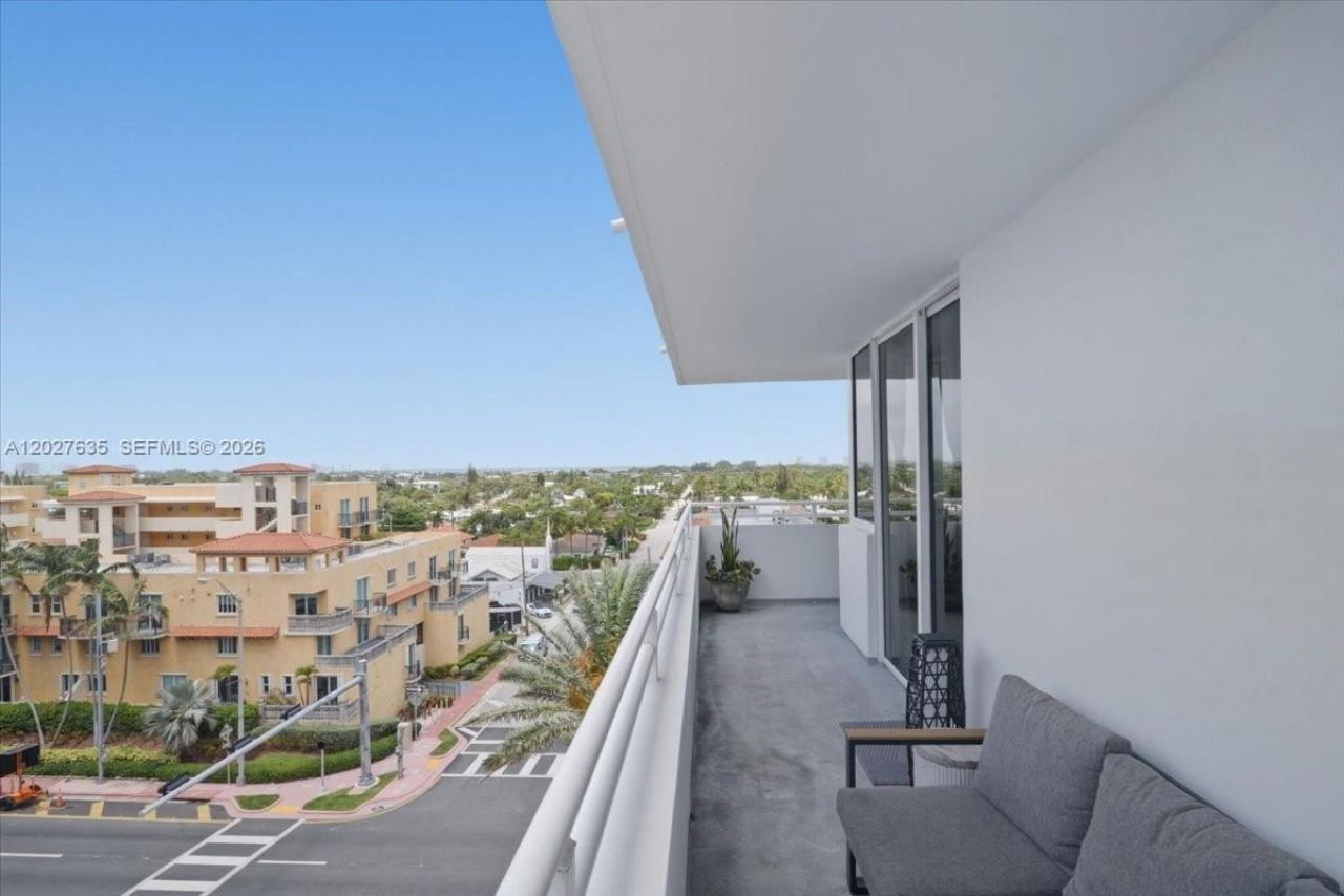 8911 Collins Ave, Unit 601, Surfside, FL 33154 Photo