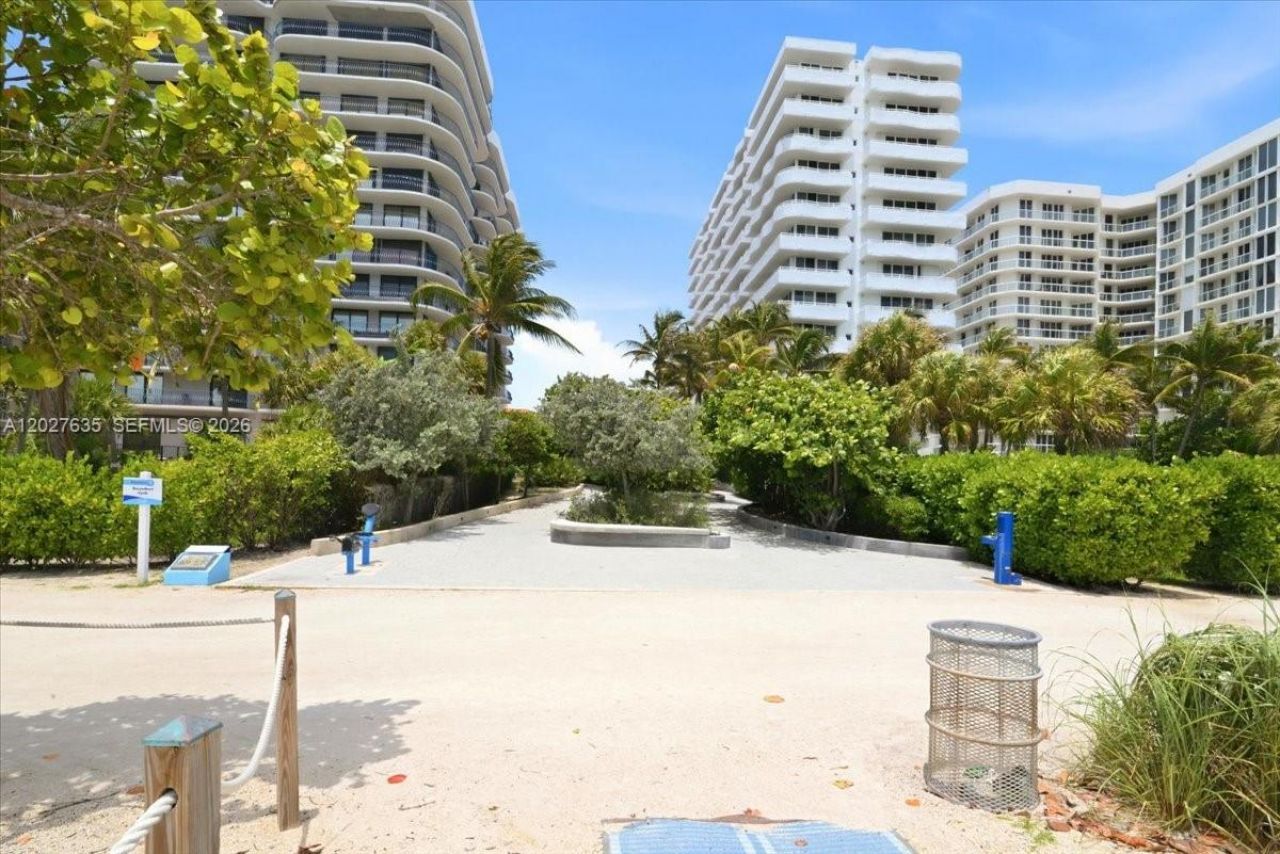 8911 Collins Ave, Unit 601, Surfside, FL 33154 Photo