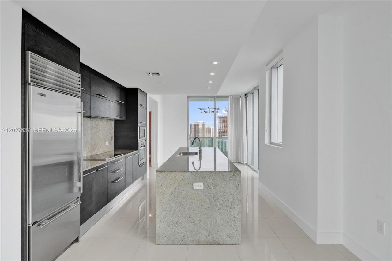 900 Biscayne Blvd, Unit 5412, Miami, FL 33132 Photo