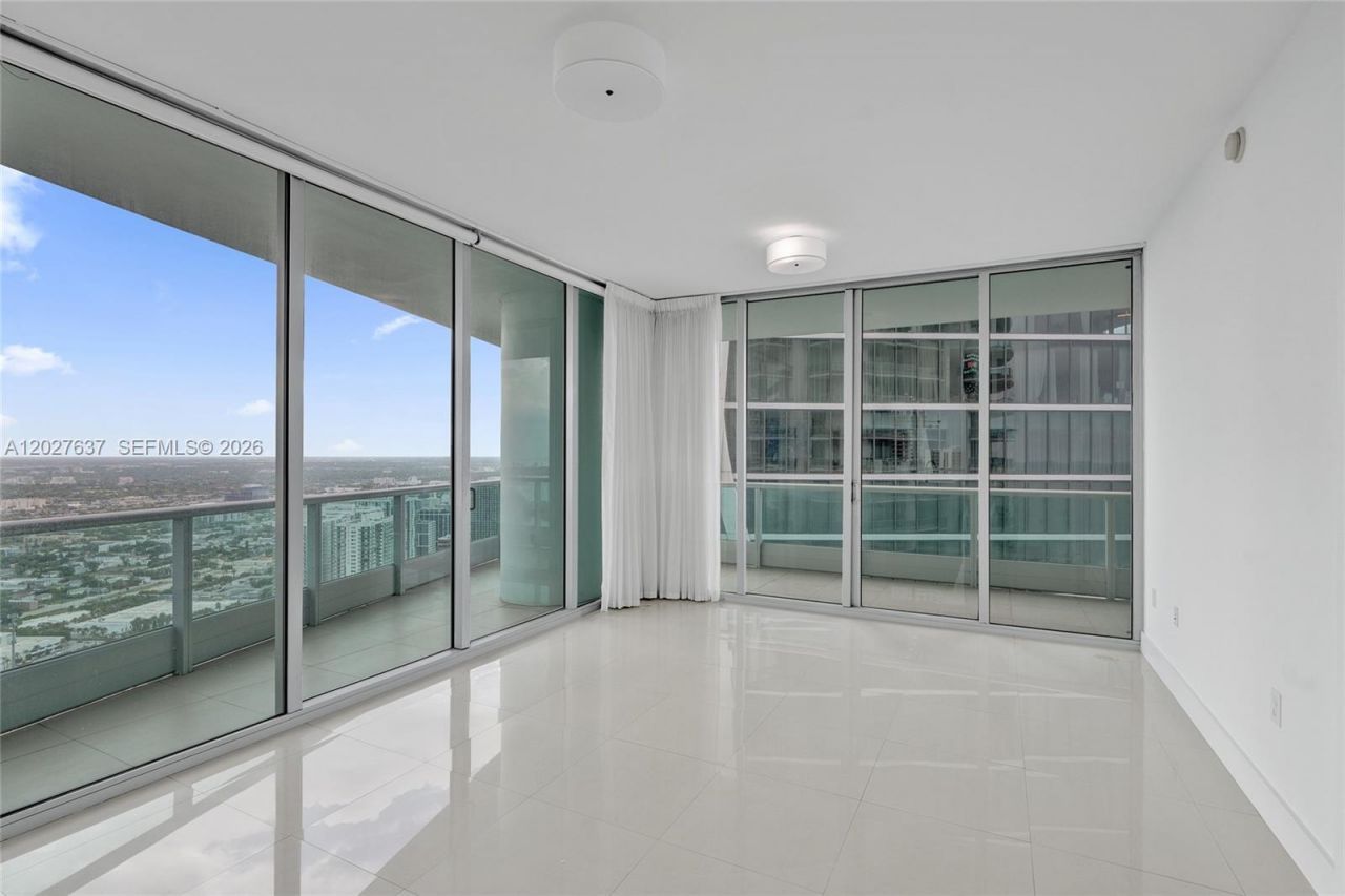 900 Biscayne Blvd, Unit 5412, Miami, FL 33132 Photo