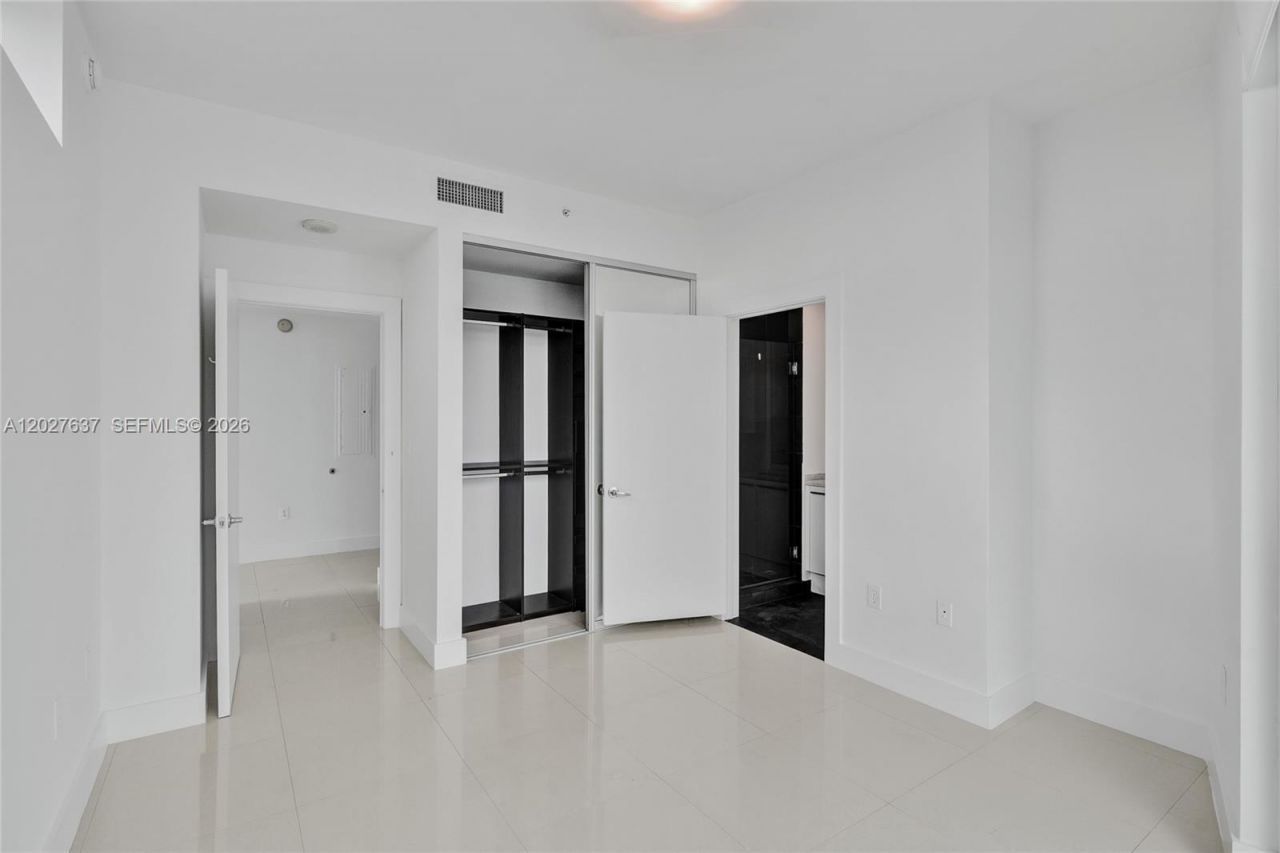 900 Biscayne Blvd, Unit 5412, Miami, FL 33132 Photo