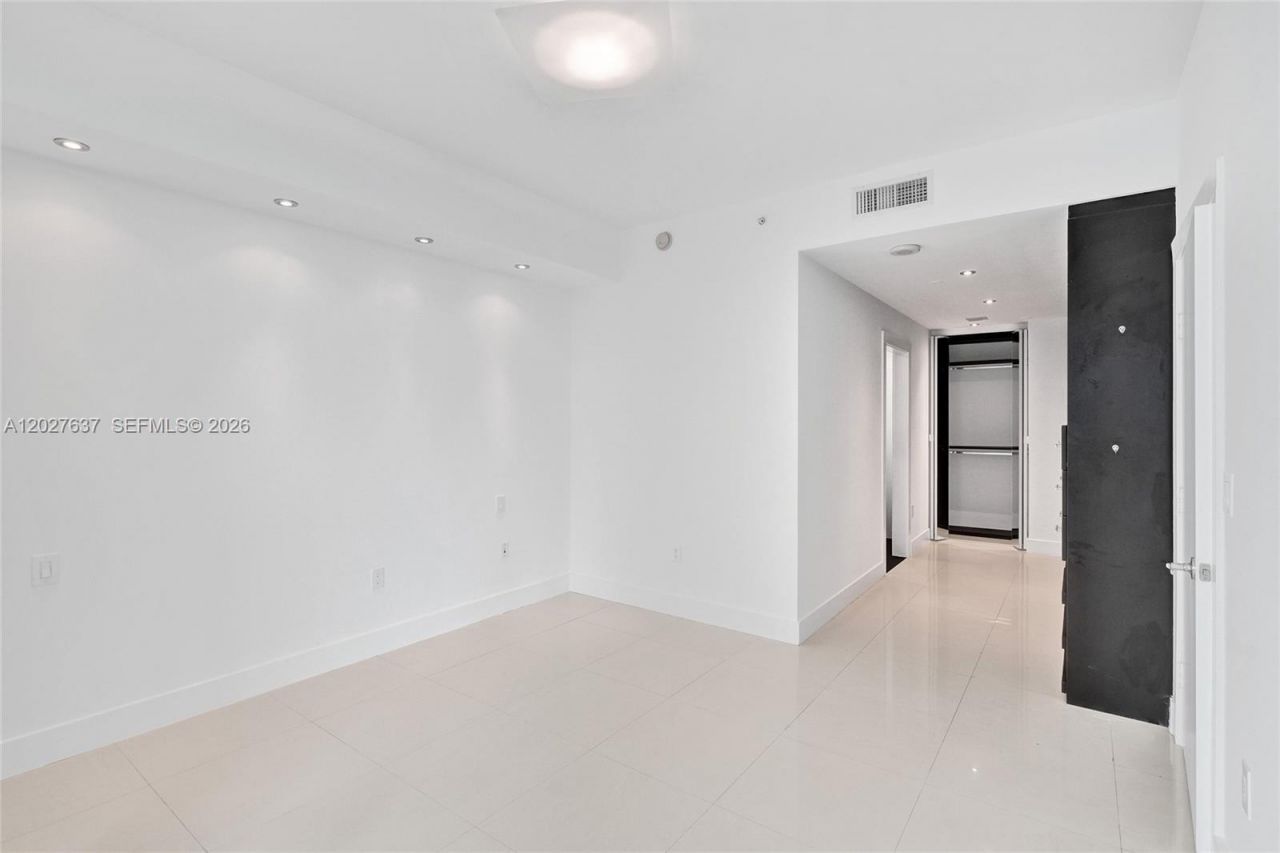 900 Biscayne Blvd, Unit 5412, Miami, FL 33132 Photo