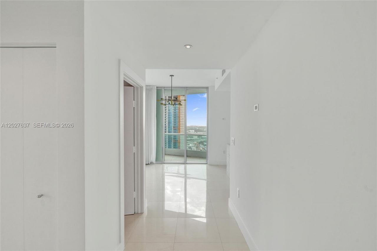 900 Biscayne Blvd, Unit 5412, Miami, FL 33132 Photo