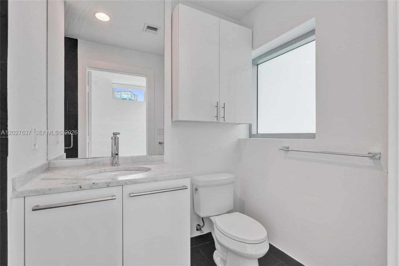 900 Biscayne Blvd, Unit 5412, Miami, FL 33132 Photo