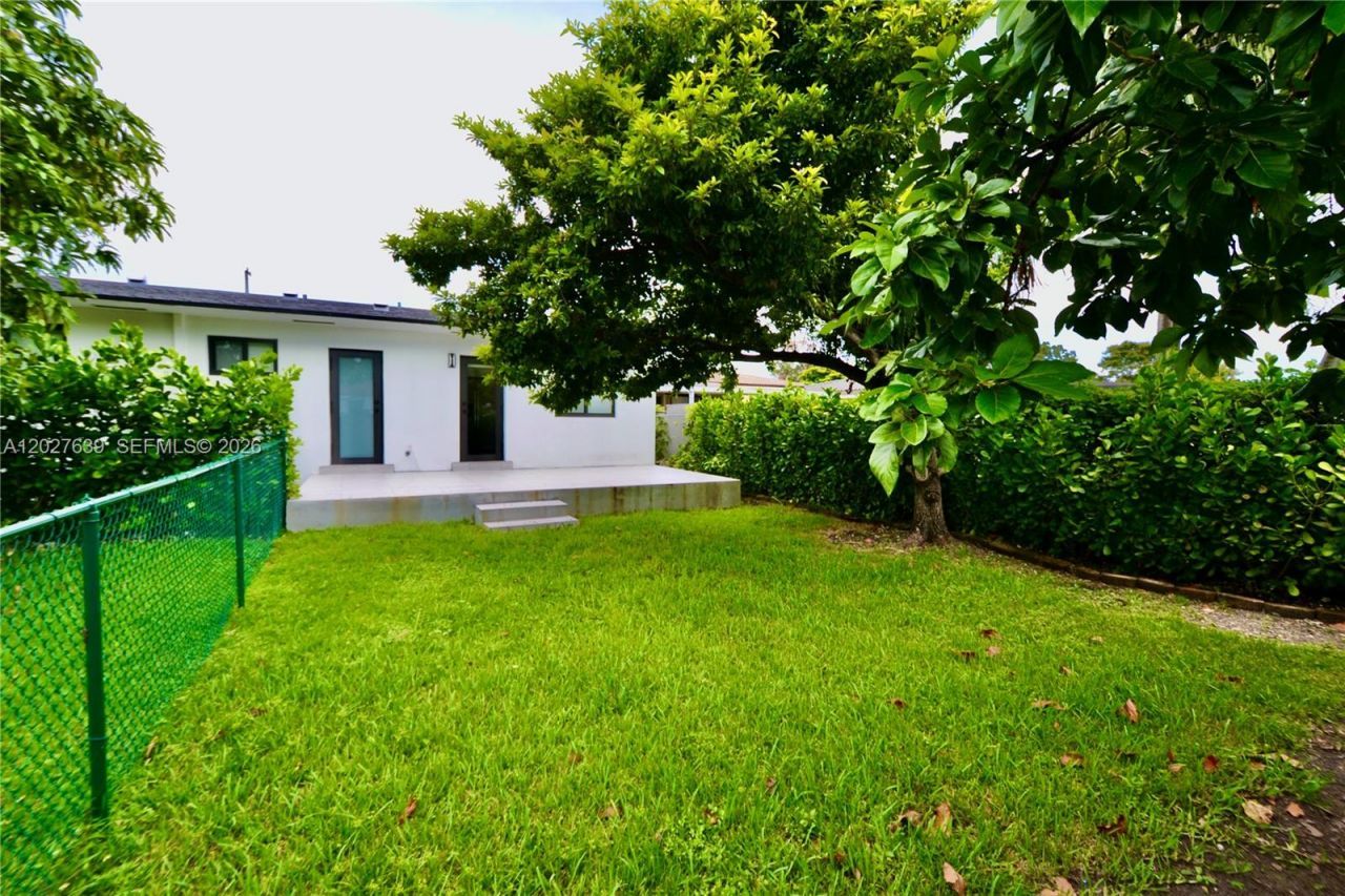 3018 SW 25th Ter , Unit 3018, Miami, FL 33133 Photo