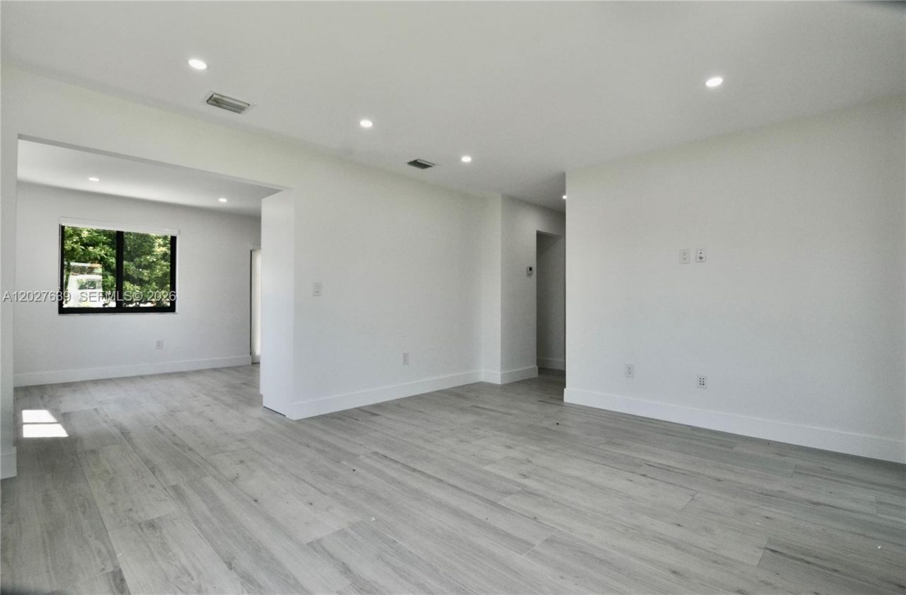 3018 SW 25th Ter , Unit 3018, Miami, FL 33133 Photo
