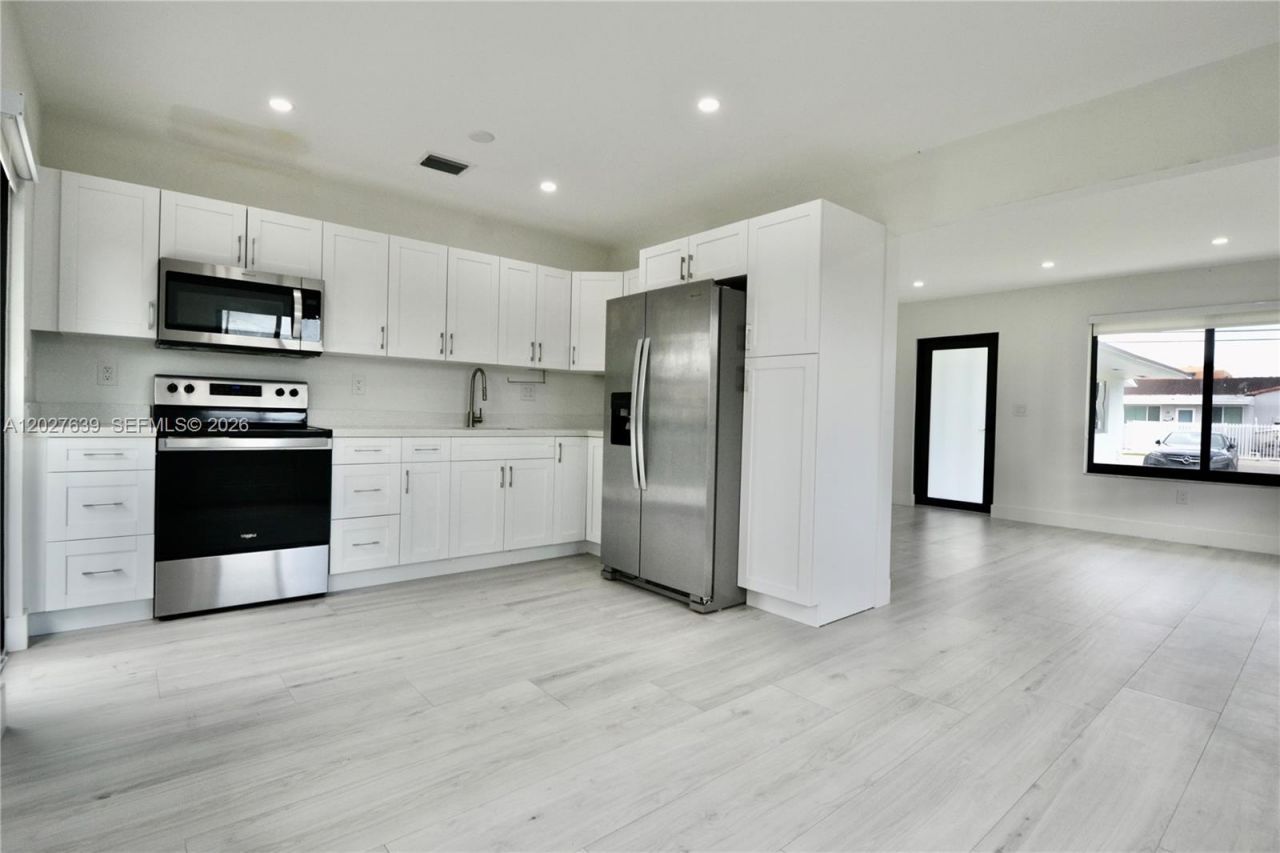 3018 SW 25th Ter , Unit 3018, Miami, FL 33133 Photo