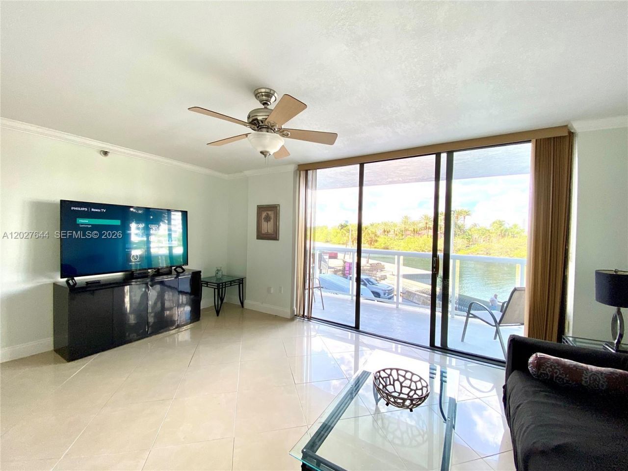 20505 E Country Club Dr, Unit 233, Aventura, FL 33180 Photo