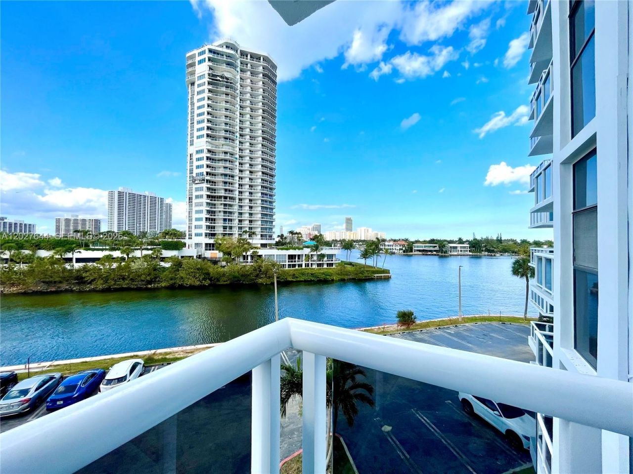 20505 E Country Club Dr, Unit 233, Aventura, FL 33180 Photo