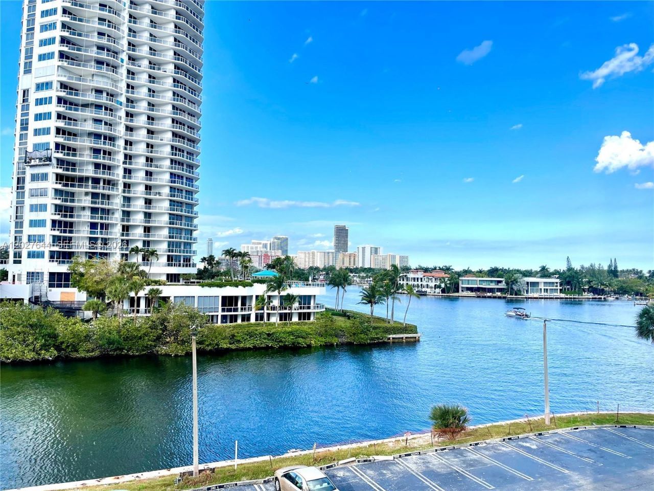 20505 E Country Club Dr, Unit 233, Aventura, FL 33180 Photo