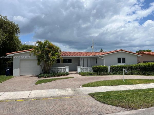 6307 SW 93rd Ct , Miami, FL 33173