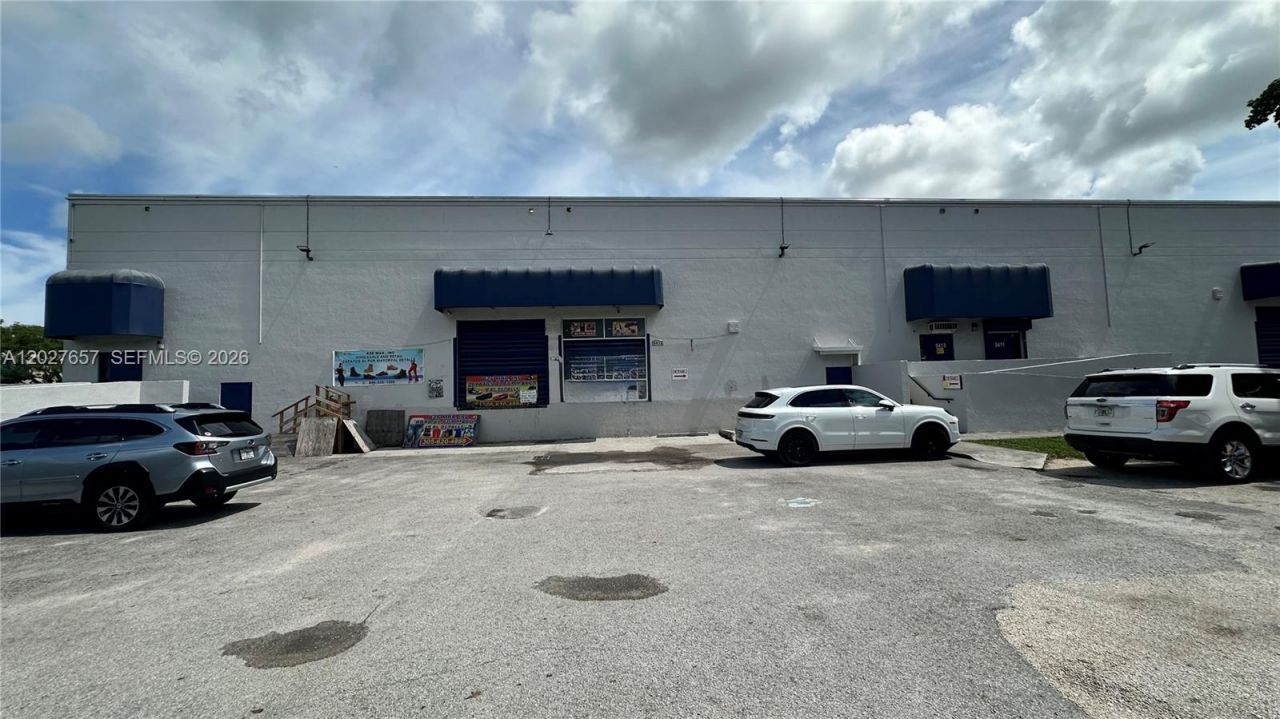 5415 NW 163 St , Miami Gardens, FL 33014 Main Photo