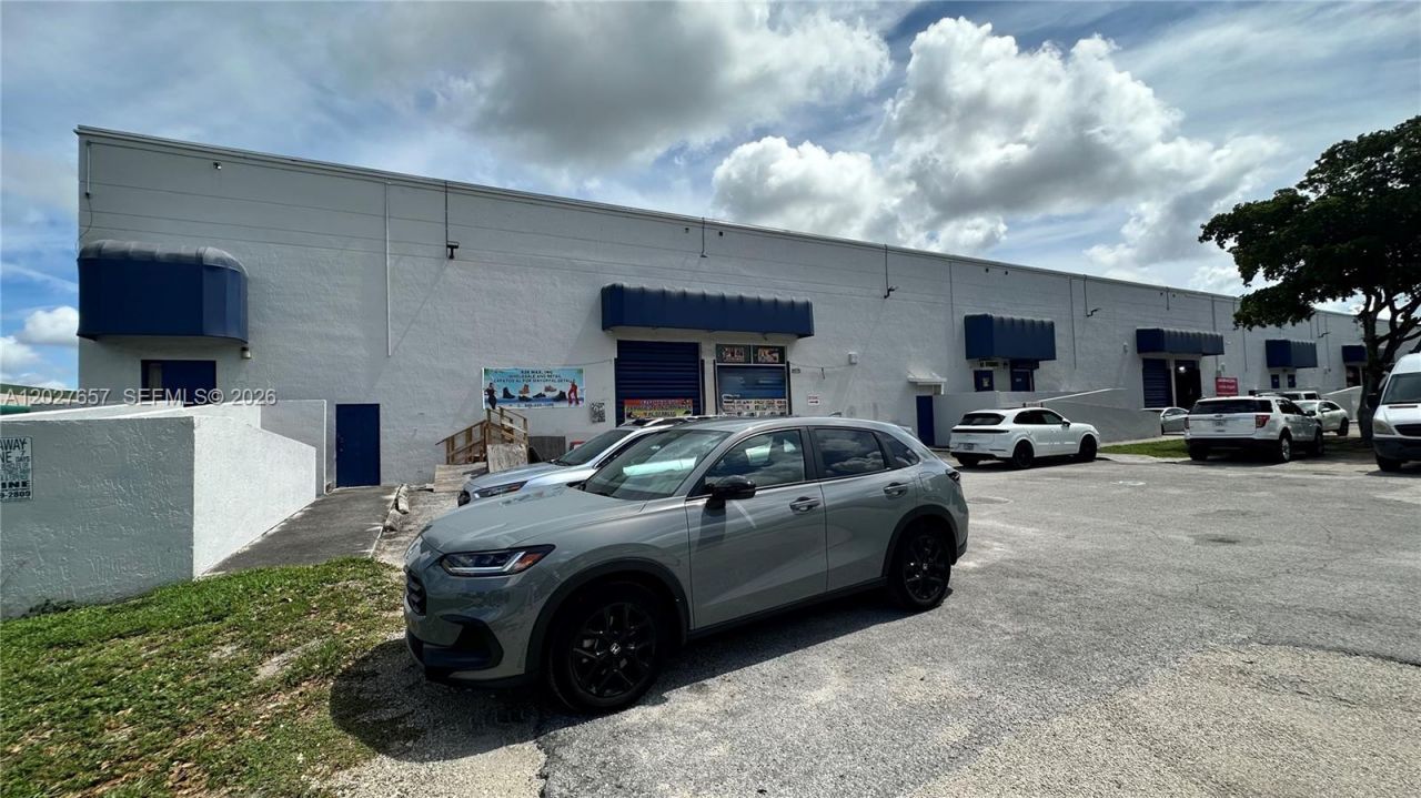 5415 NW 163 St , Miami Gardens, FL 33014 Photo