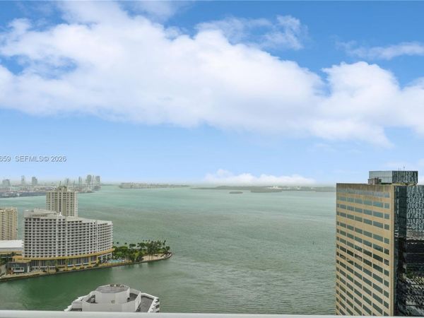 951 Brickell Ave , Unit 3706, Miami, FL 33131