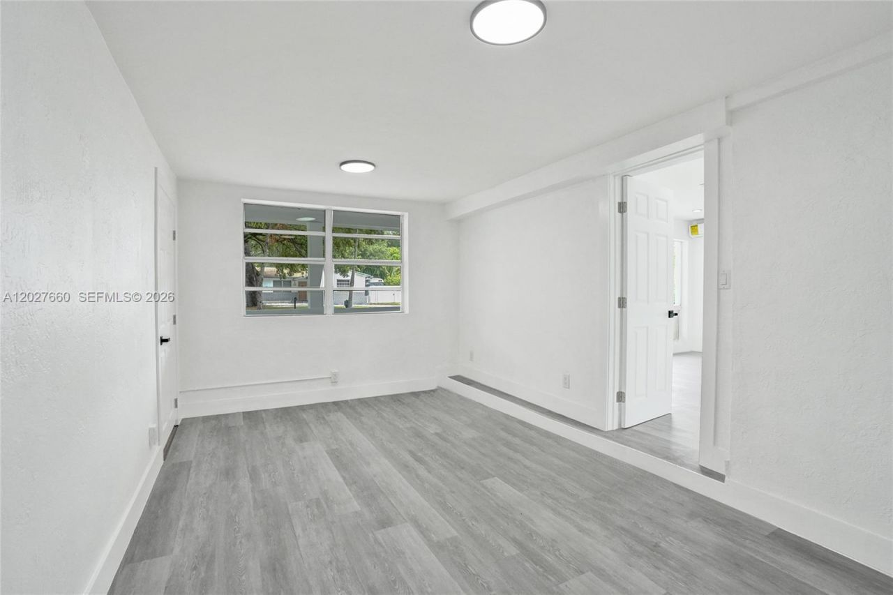 112 Edmund Rd , West Park, FL 33023 Photo