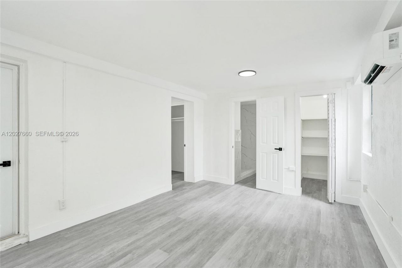 112 Edmund Rd , West Park, FL 33023 Photo