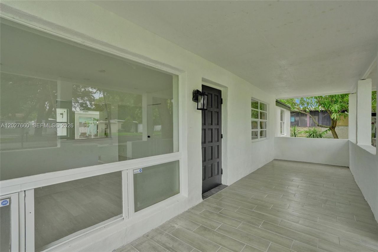 112 Edmund Rd , West Park, FL 33023 Photo