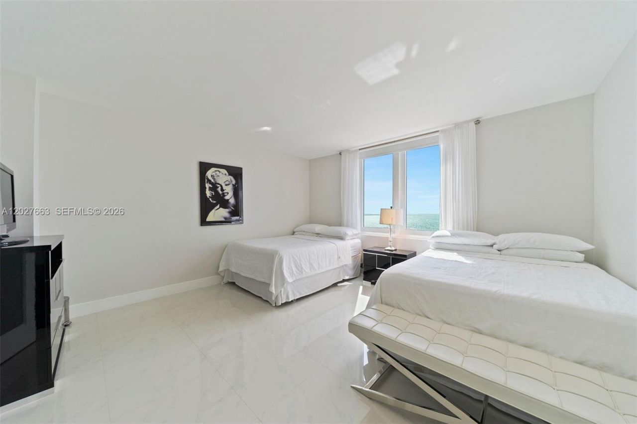 2301 Collins Ave , Unit 1210, Miami Beach, FL 33139 Photo