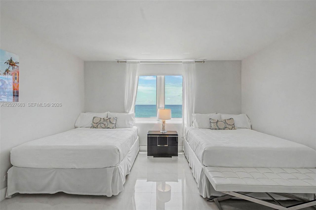 2301 Collins Ave, Unit 1210, Miami Beach, FL 33139 Photo