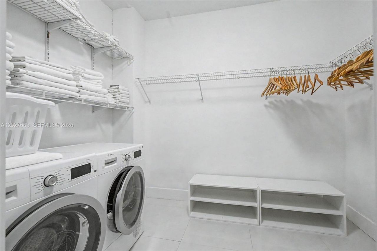 2301 Collins Ave, Unit 1210, Miami Beach, FL 33139 Photo