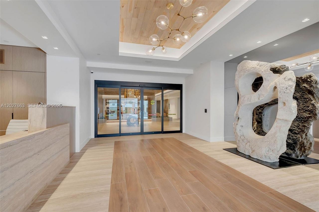 2301 Collins Ave, Unit 1210, Miami Beach, FL 33139 Photo