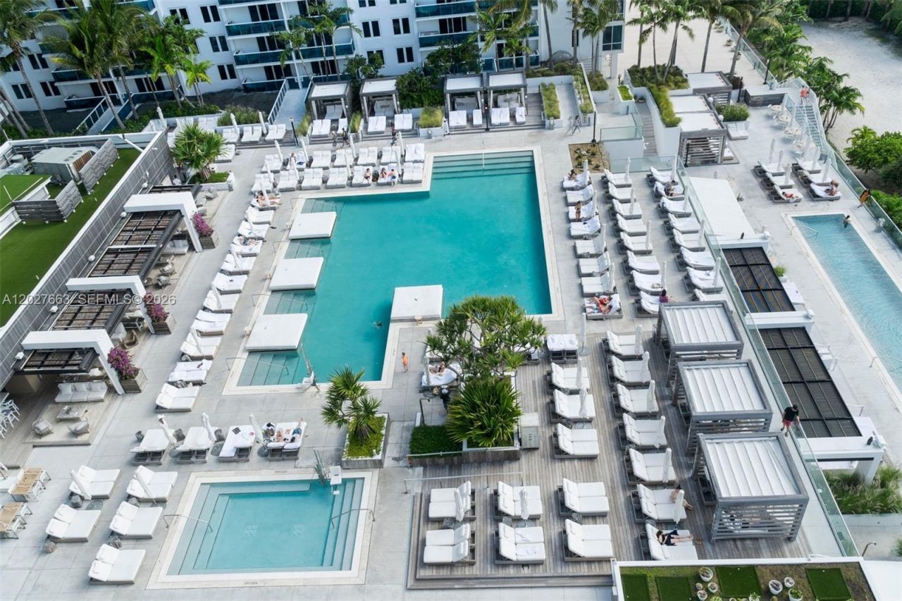 2301 Collins Ave , Unit 1210, Miami Beach, FL 33139 Photo