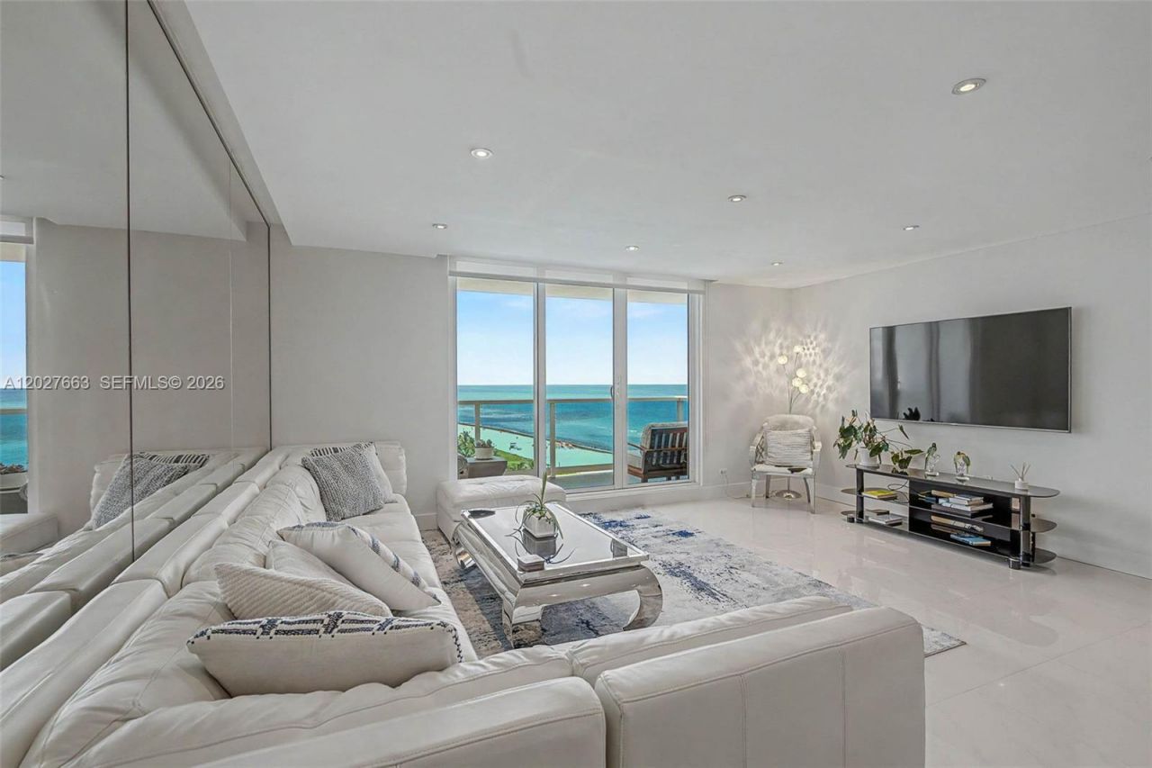 2301 Collins Ave, Unit 1210, Miami Beach, FL 33139 Photo
