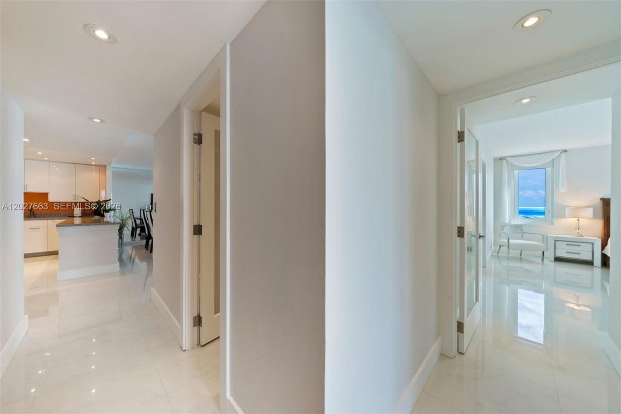 2301 Collins Ave, Unit 1210, Miami Beach, FL 33139 Photo