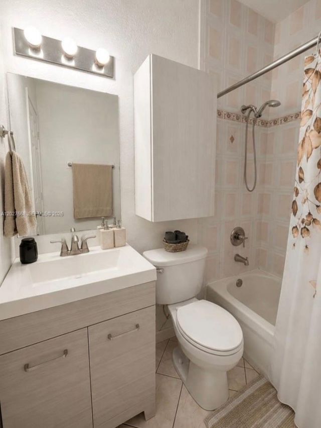 340 E 5th St , Unit 202, Hialeah, FL 33010 Photo