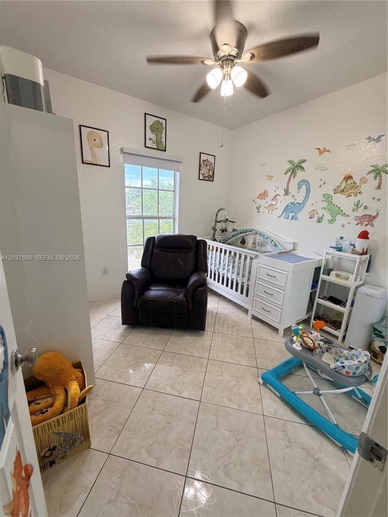 340 E 5th St , Unit 202, Hialeah, FL 33010 Photo