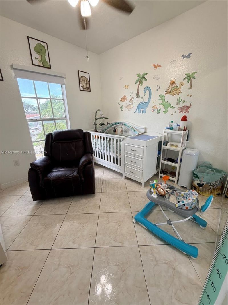 340 E 5th St , Unit 202, Hialeah, FL 33010 Photo