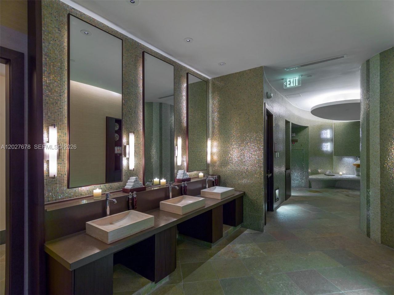 17875 Collins Ave , Unit 1906, Sunny Isles Beach, FL 33160 Photo