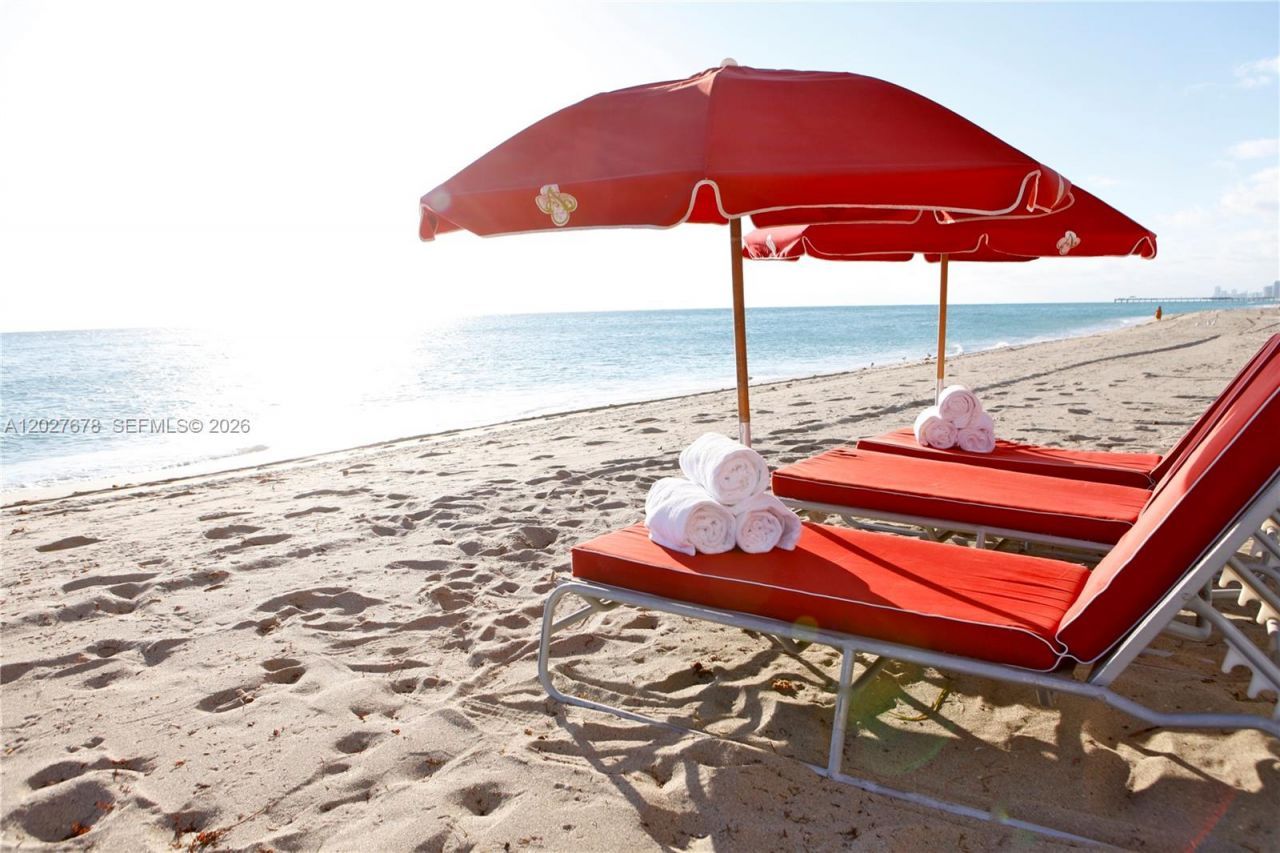 17875 Collins Ave , Unit 1906, Sunny Isles Beach, FL 33160 Photo