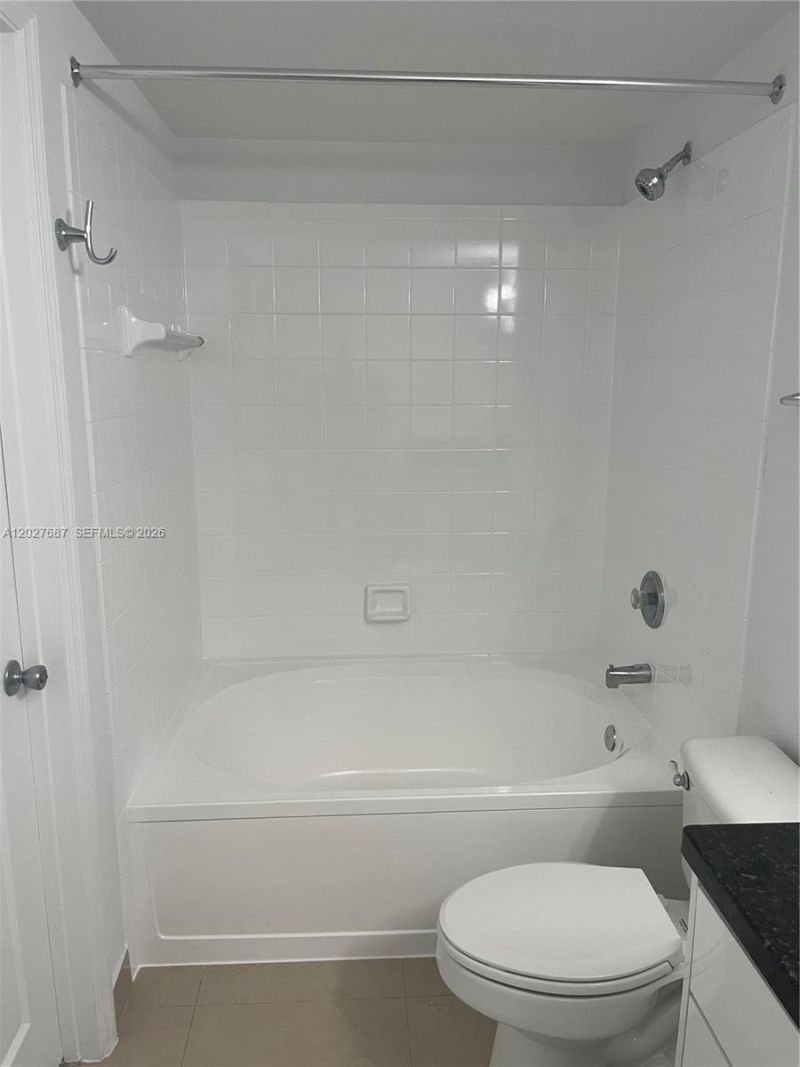 11700 SW 2nd St , Unit 13107, Pembroke Pines, FL 33025 Photo