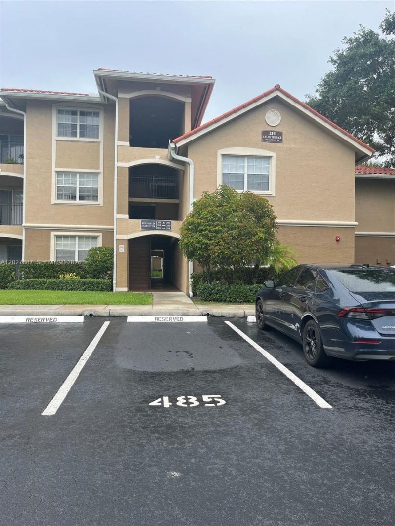 11700 SW 2nd St , Unit 13107, Pembroke Pines, FL 33025 Photo
