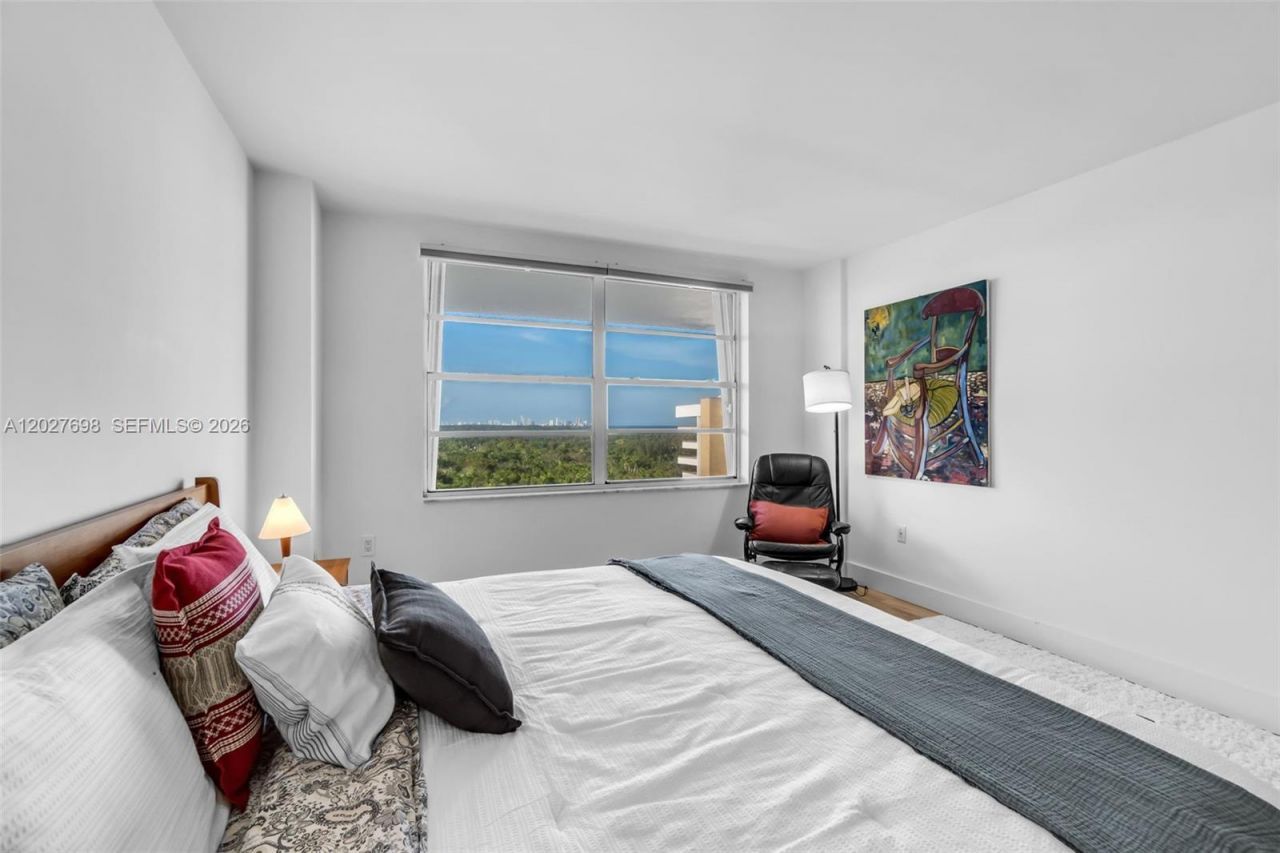 199 Ocean Lane Dr, Unit 1210, Key Biscayne, FL 33149 Photo