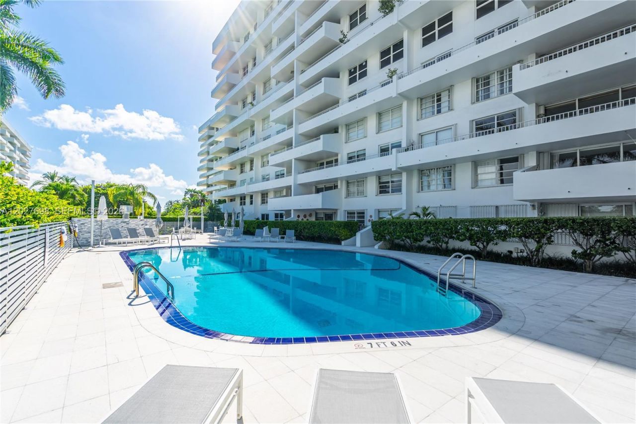 199 Ocean Lane Dr, Unit 1210, Key Biscayne, FL 33149 Photo