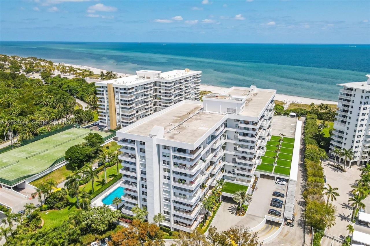 199 Ocean Lane Dr, Unit 1210, Key Biscayne, FL 33149 Photo