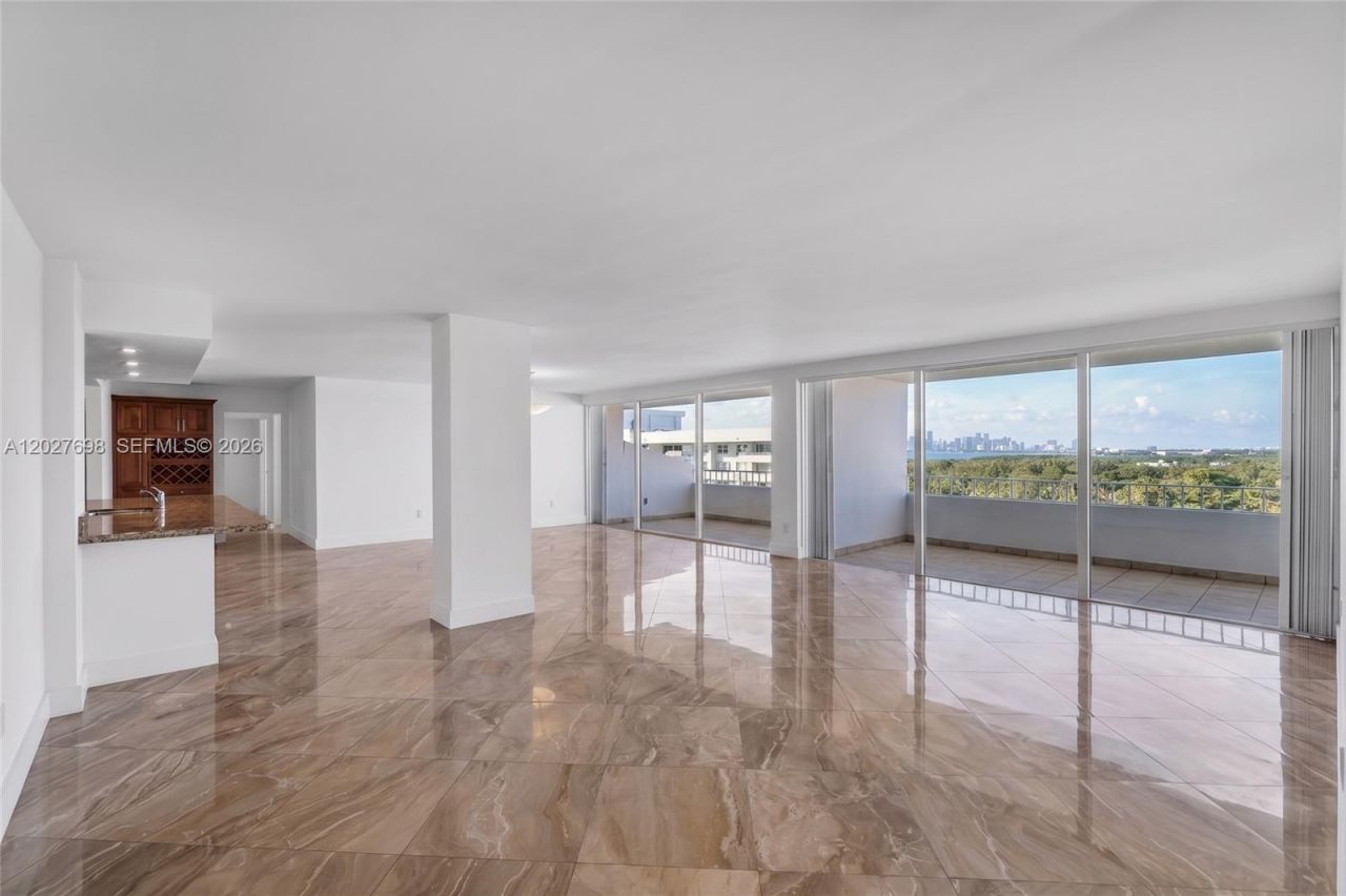 199 Ocean Lane Dr, Unit 1210, Key Biscayne, FL 33149 Photo
