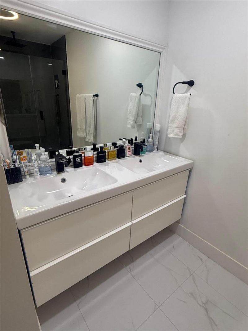4704 NW 114th Ave, Unit 202-1, Doral, FL 33178 Photo