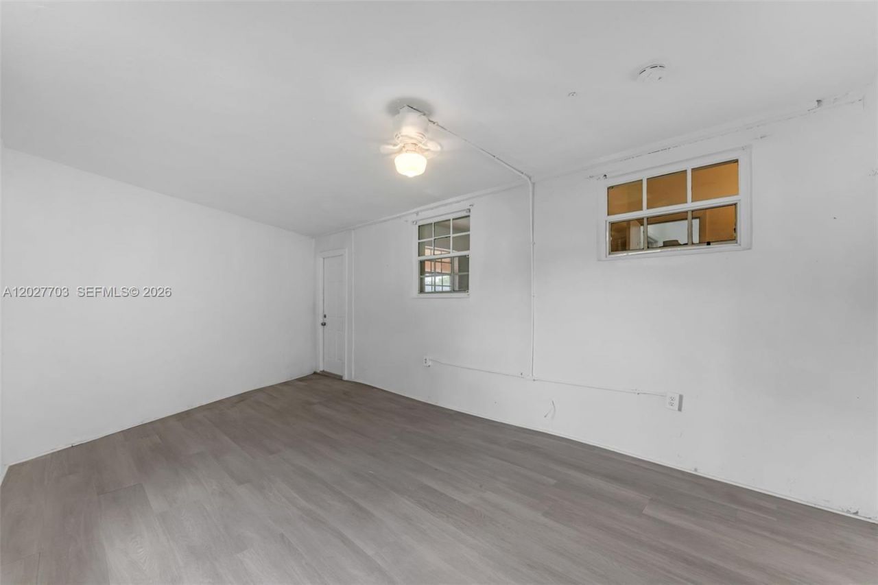 11500 SW 142nd St , Miami, FL 33176 Photo