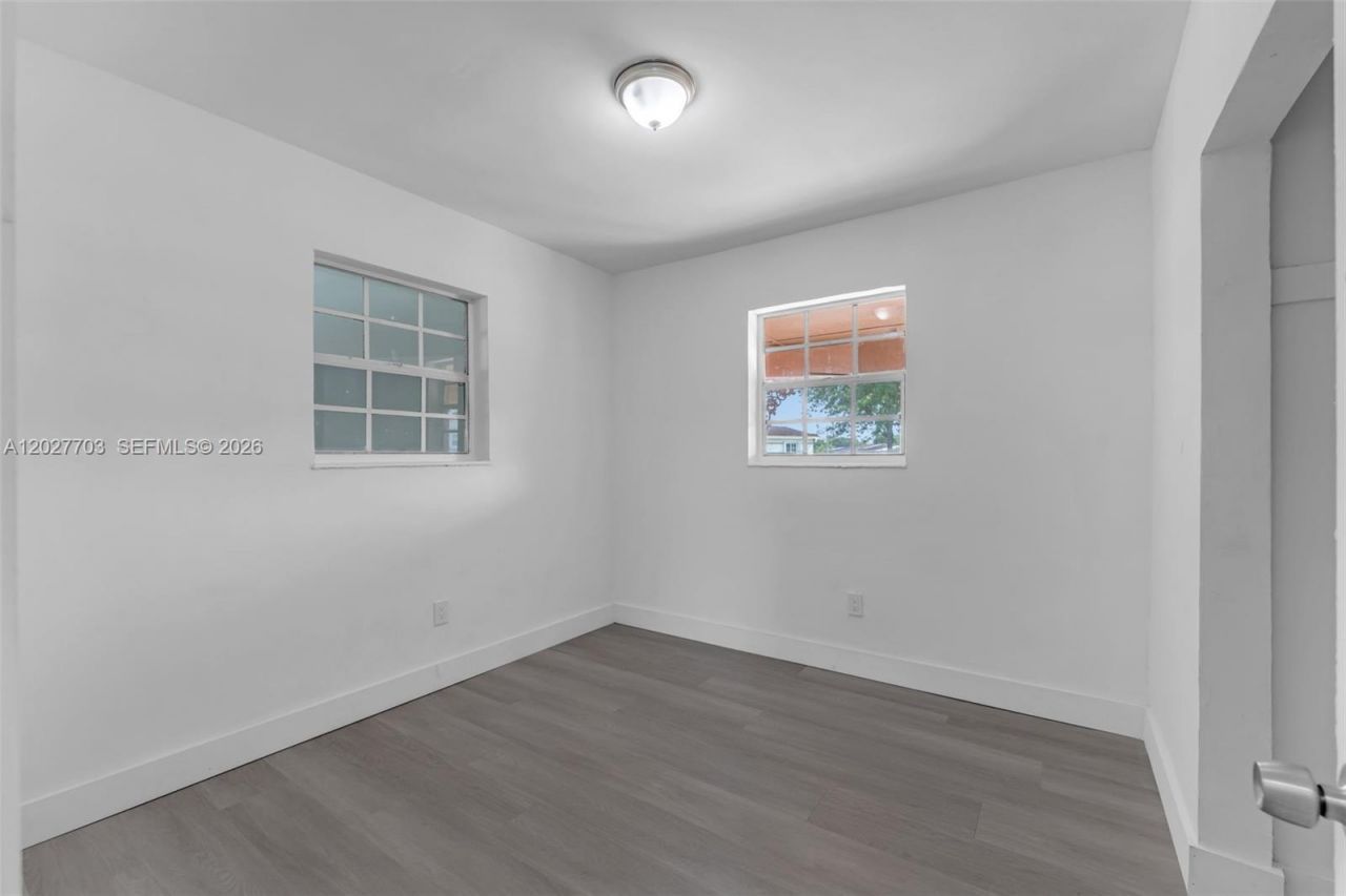 11500 SW 142nd St , Miami, FL 33176 Photo